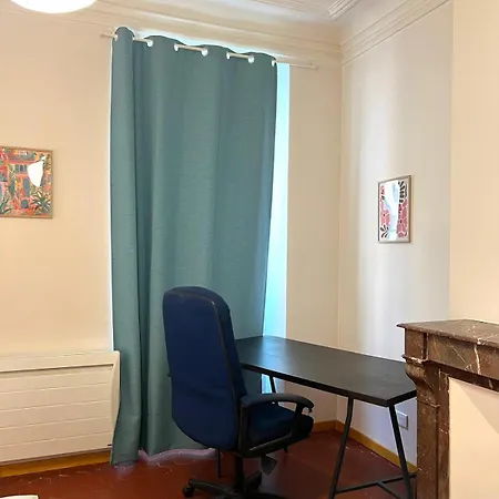 L'adresse Gare شقة تولون